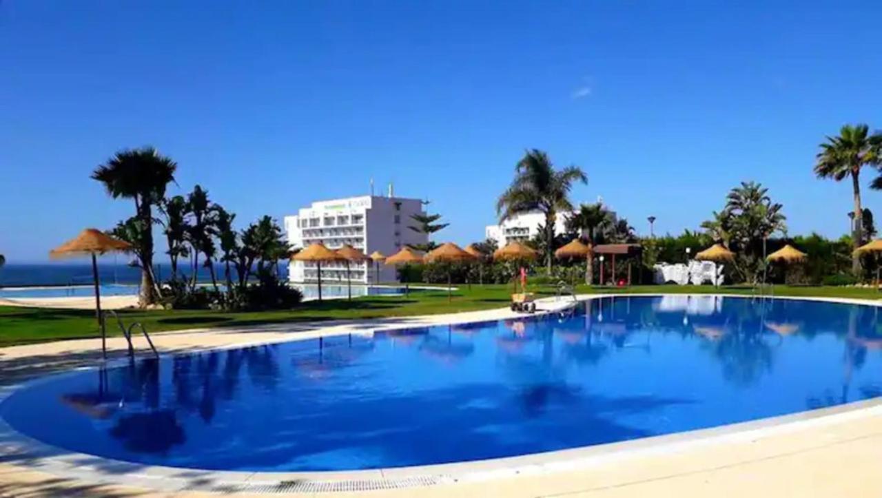 Beachfront Complex El Coloso Views,Pools,Parking Benalmadena Costa 外观 照片